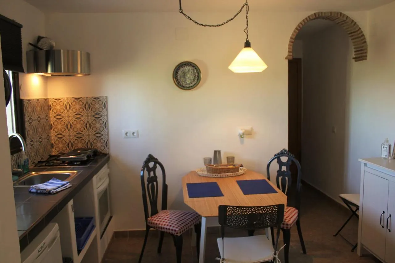알카우씬 El Nispero Dulce B&B