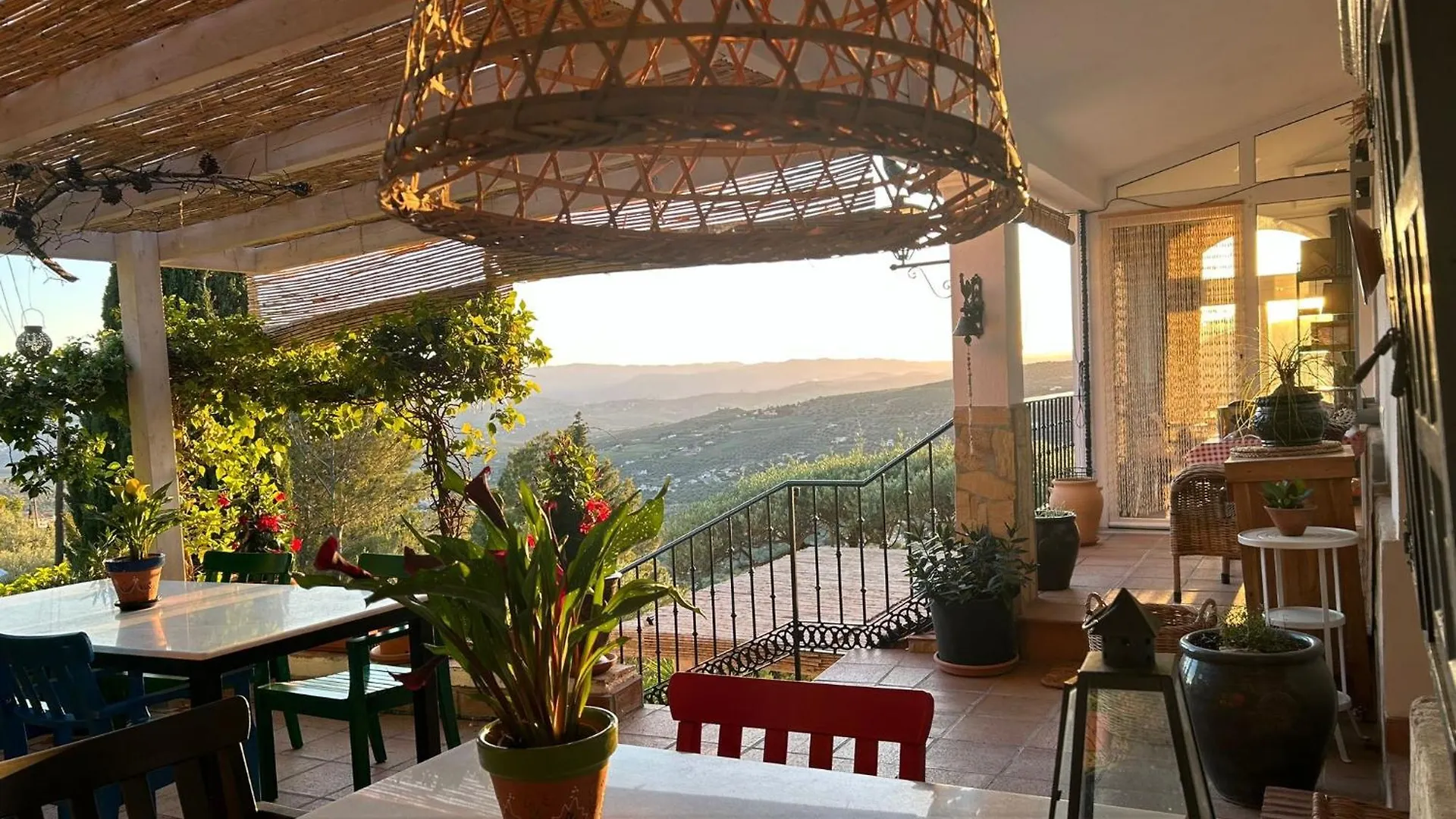 Bed and Breakfast El Nispero Dulce Alcaucín España