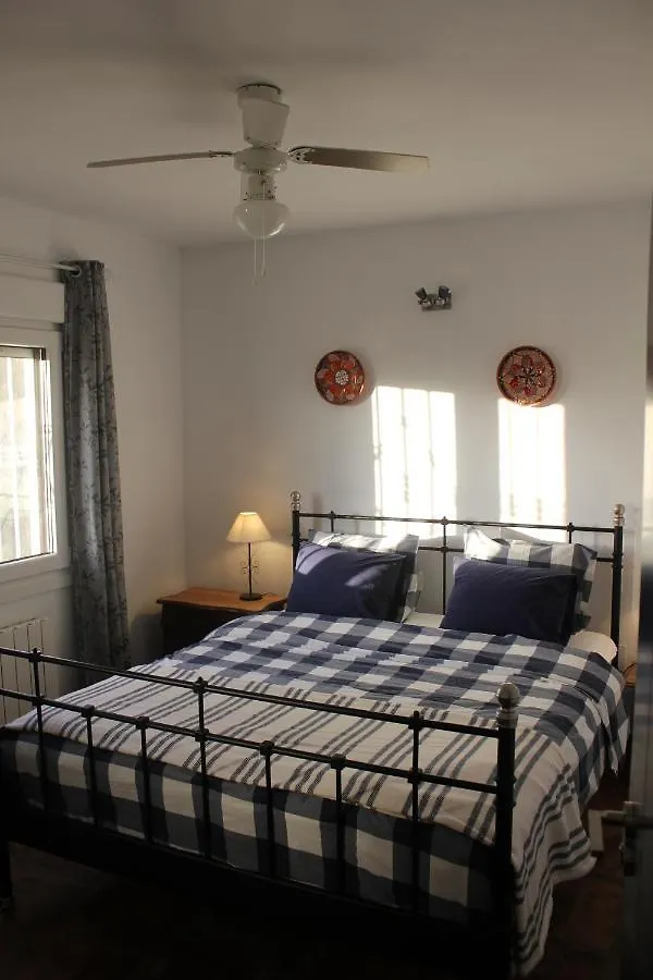 Bed and Breakfast El Nispero Dulce Alcaucín